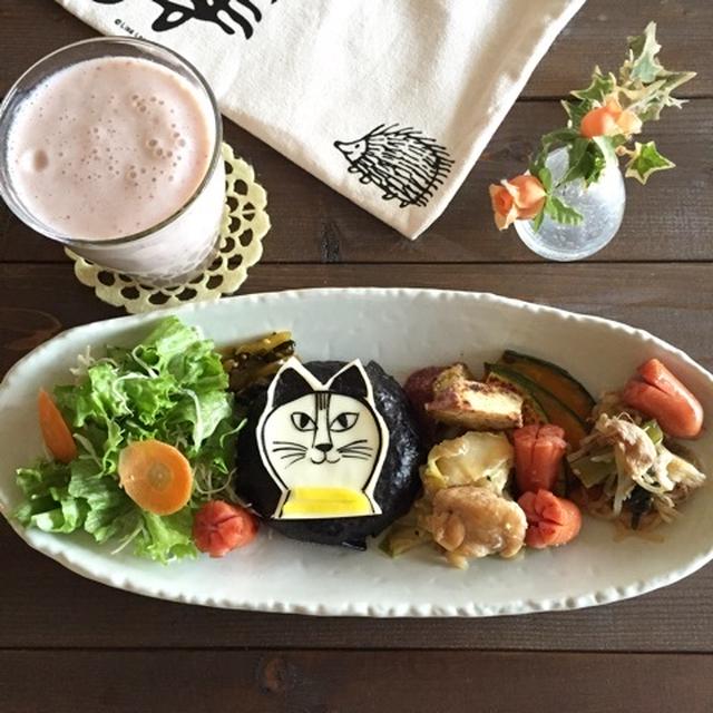 リサラーソン＊デコごはん
