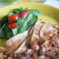 梨としょうがのフルーツブランデーで豚肉のしょうが焼き