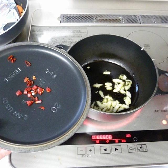 アーリオオーリオDEサバ味噌缶トマトパスタ♪