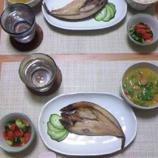 干物とサラダとかぼちゃシチュー♪