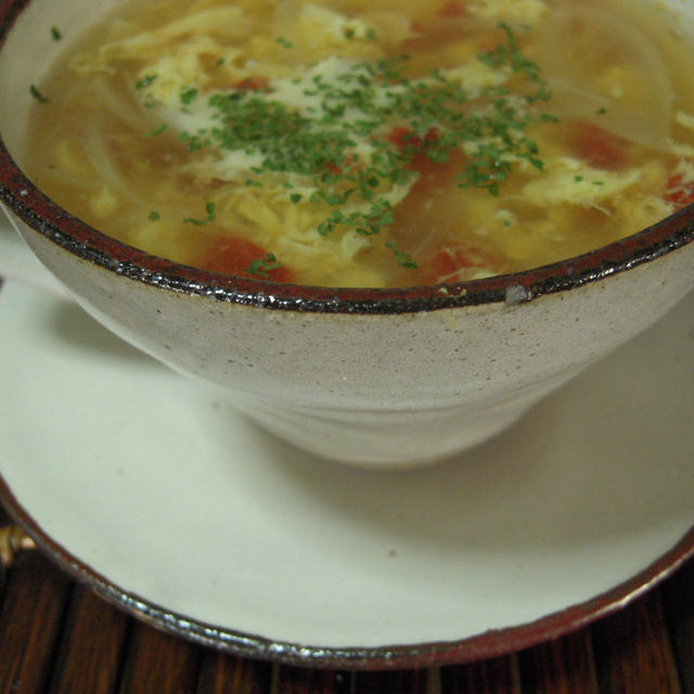 トマたまスープ