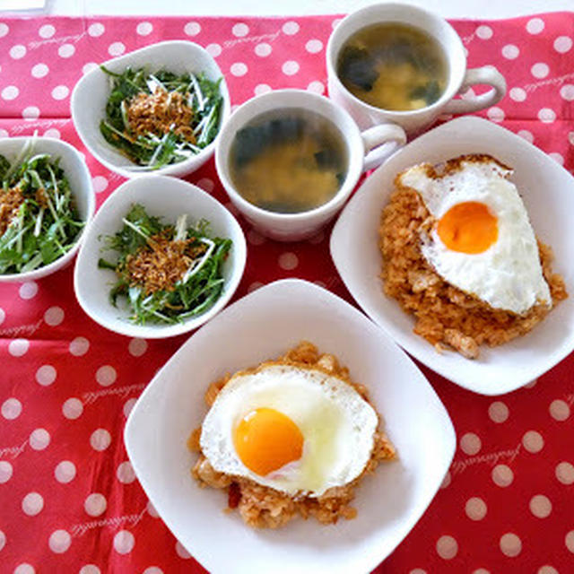 今日の作りおき　メイソンジャーサラダ４回分とサルサソース炒めごはん