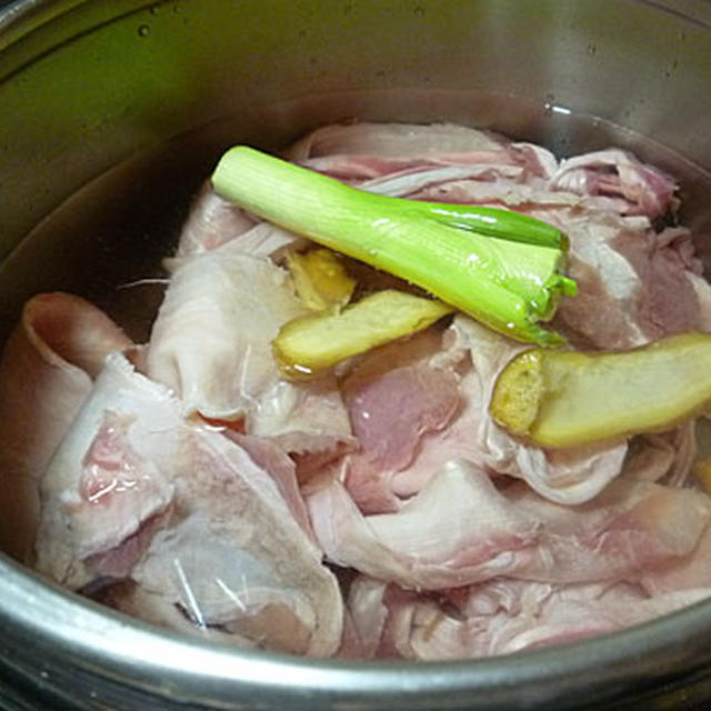 圧力鍋で仔牛すじ煮