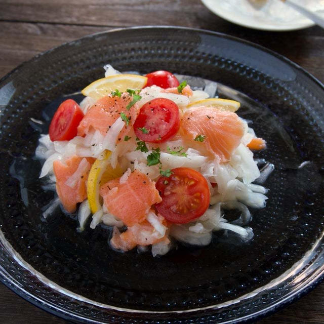 白菜の芯の美味しい活用レシピ＊白菜のサーモンマリネ・子どもと一緒に食べられる