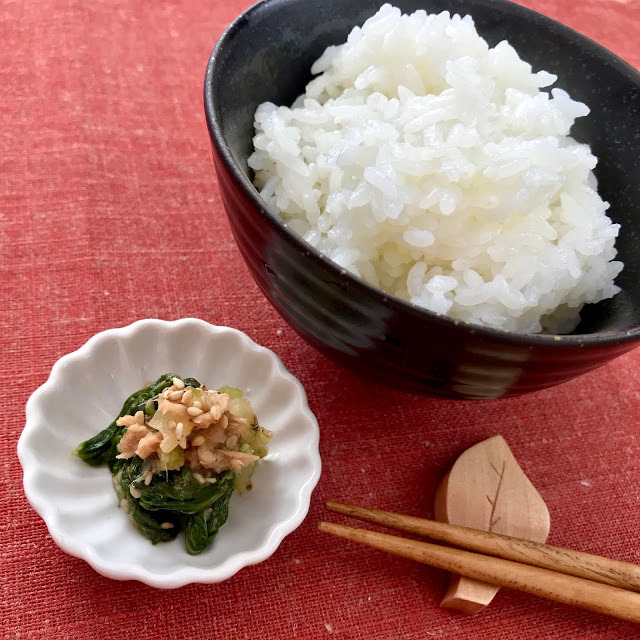 【簡単レシピ】ごはんのおとも！セロリとツナの炒め物