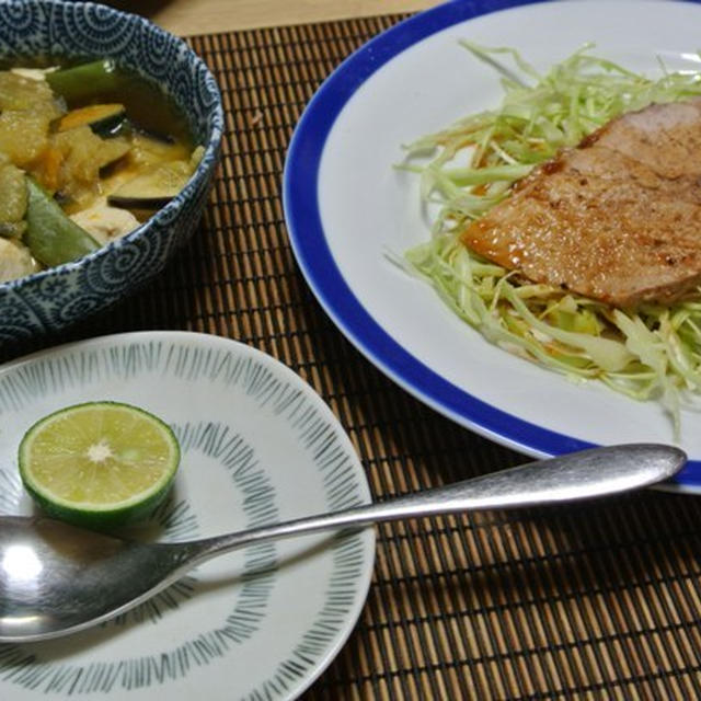 蒸し豚と豆腐と夏野菜の汁もの