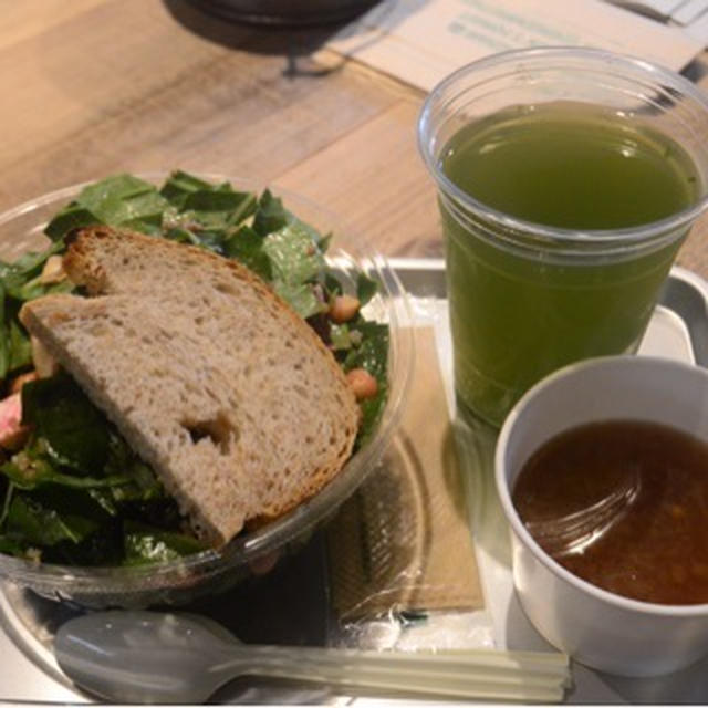 ７月２５日　恵比寿にOPEN　GREEN BROTHERS　NYスタイルサラダはカスタマイズOK
