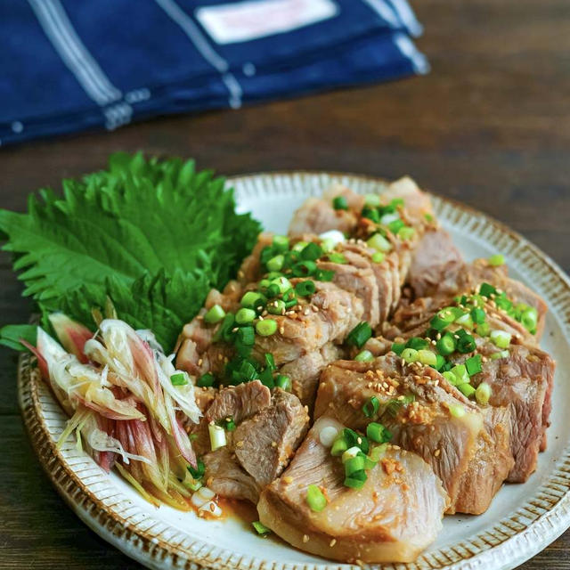 レンジで完結！乳酸菌飲料でむっちり柔らかジューシーな煮豚