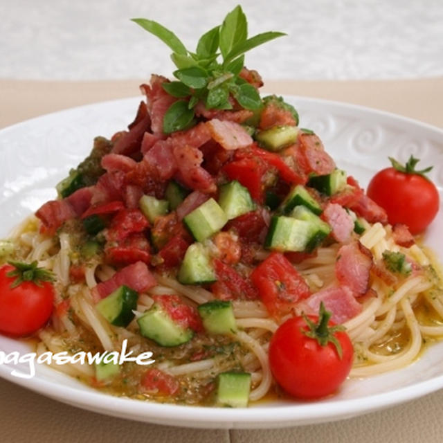 トマトとキュウリの冷製パスタのレシピ
