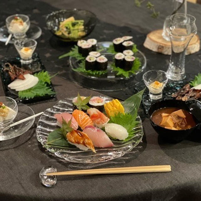 スガハラガラスづくしの夜ごはん