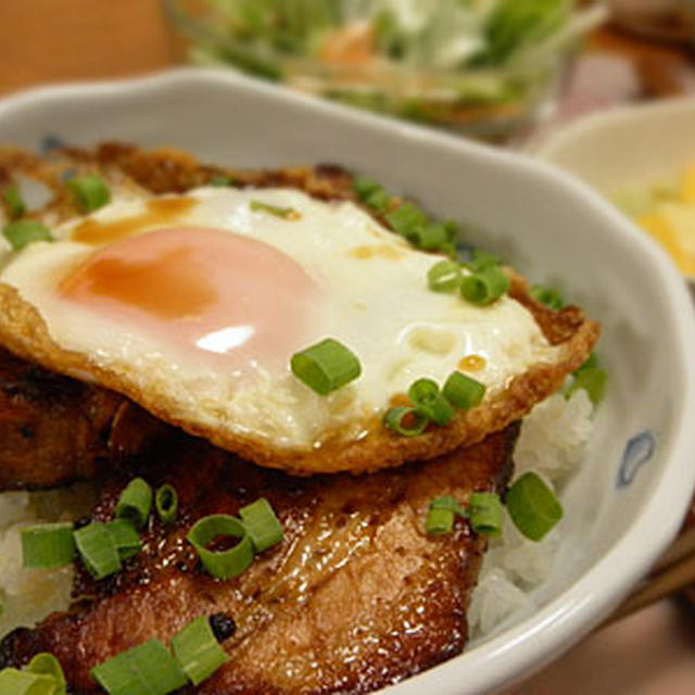 チャーシューエッグ丼