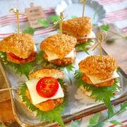 家族も大絶賛♪冷凍焼きおにぎりで～ライスバーガー（大葉香るつくね）＆寒い