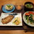 豚肉と法蓮草のシンプル炒め＆鰯の蒲焼の晩ご飯　と　公民館の紫陽花♪