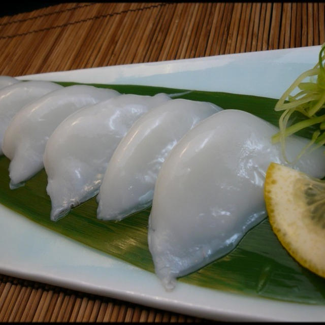 新イカの刺身
