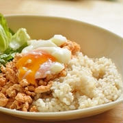 美味しくダイエット！第二弾！「ピリ辛鶏そぼろ丼」