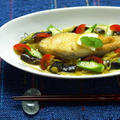 白身魚のムニエル、夏野菜カレーソース