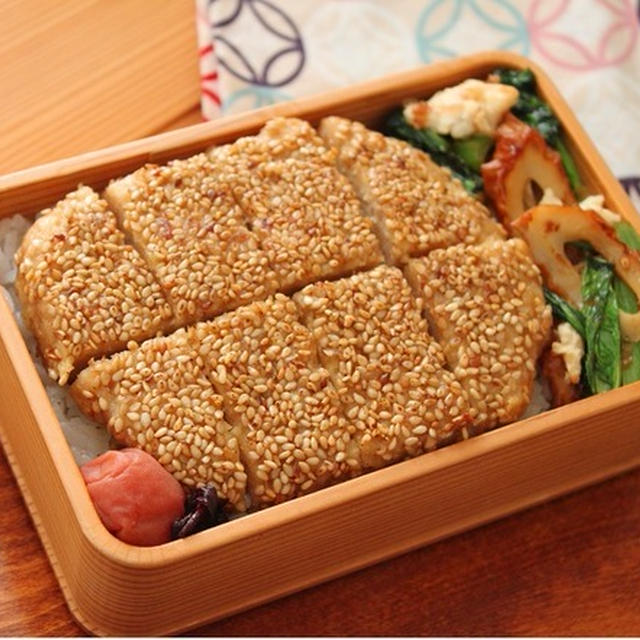 卵１個使い切り「のし鶏つくね」「ちくわと小松菜の炒め物」２品弁当