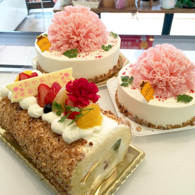 母の日のデコレーションケーキ