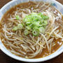 久しぶりに自家製麻婆の素を使って「マーボもやし丼」