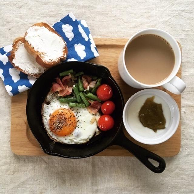 6月7日の朝ごはん。調理時間10分。クリームチーズトースト