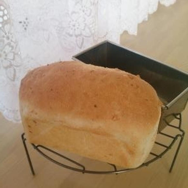 くるみミニ食パン♪納豆マヨチーズトースト・かぼちゃ餡バタートースト♪