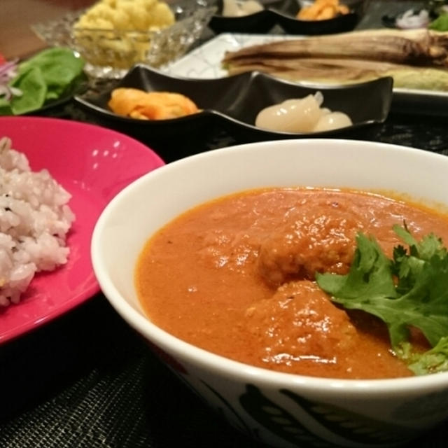 ミートボールカレーとヤングコーンの夕食