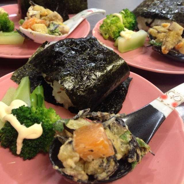 最近の朝ごはん。和食も始めました^^