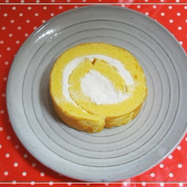 *初めてのロールケーキ*