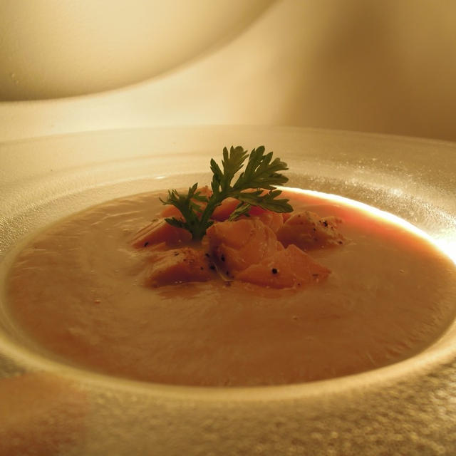 キレイ桃色♡赤かぶとサーモンのスープーRed turnip soup  & mi-cuit pink salmon　