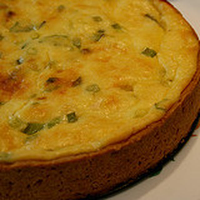 Quiche à l'oignon frais et champignons