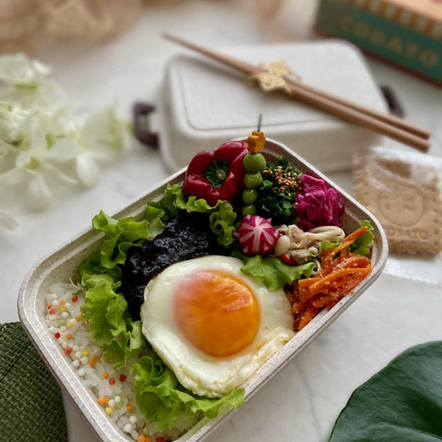 ロコモコ風なハンバーグの夫弁当！COBATO缶クッキー付き