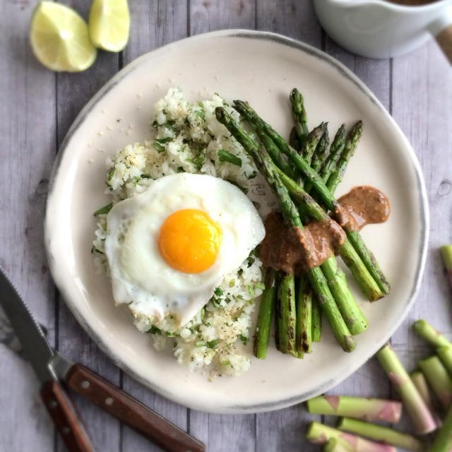 Lime Cilantro Rice and Asparagus Breakfast緑なブレックファスト