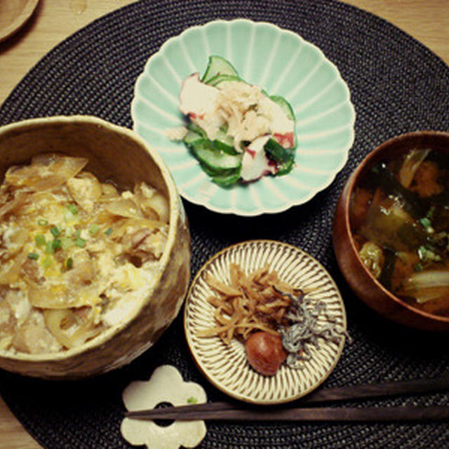 テッパンメニュー！親子丼☆タコときゅうり酢の物
