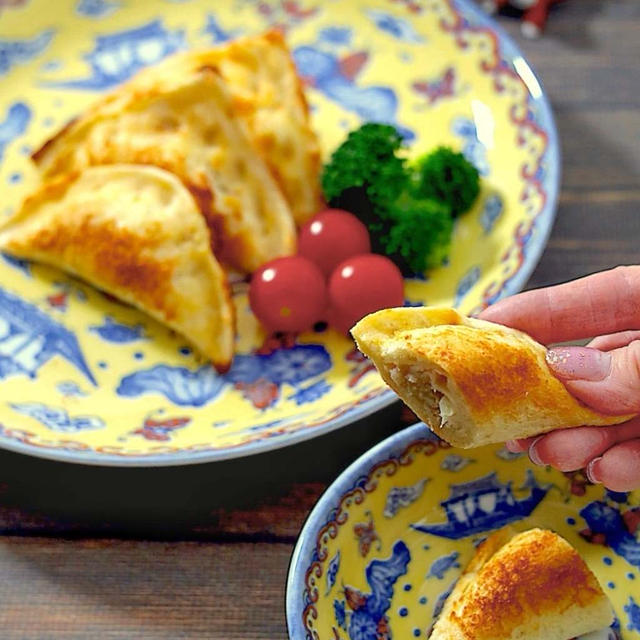 餃子ホットサンド