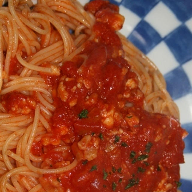 4月16日　　辛いはずなのに辛くなかった トマトの パスタ