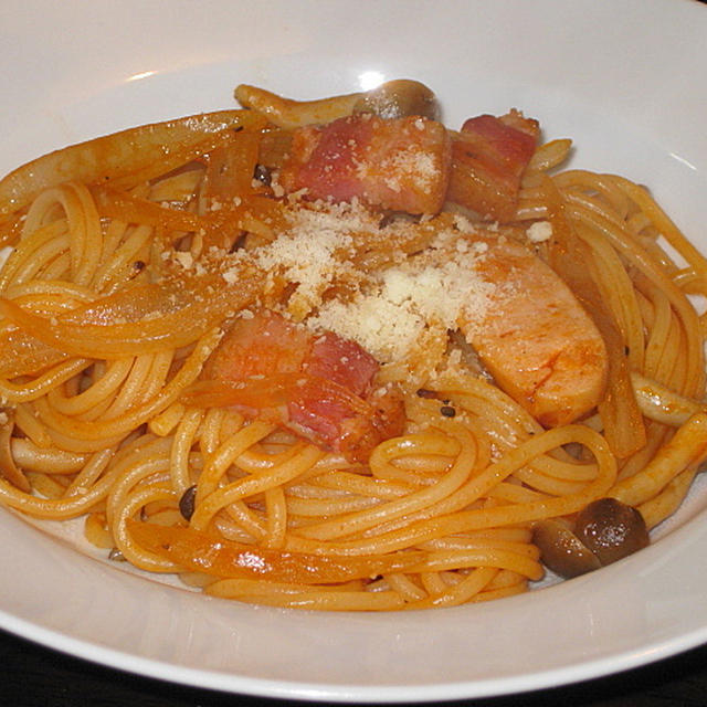 「おやじ食堂」のナポリタン