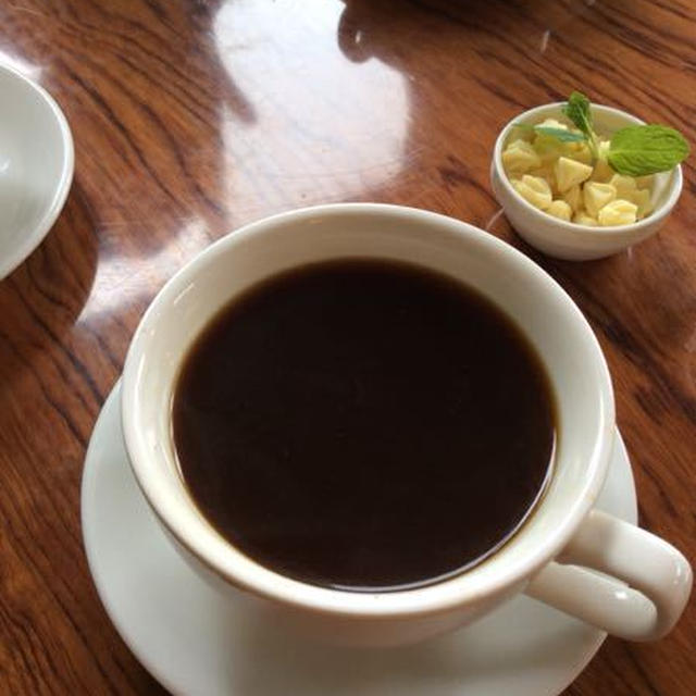 大須でコーヒー、２件行きました。