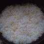 湯立てで白米（９６７）。。。宮城県栗っこ栗原産特別栽培米やまのしずく・白米（あいざわ米店）と茨城県産うまかっぺコシヒカリ玄米・新米（あいざわ米店）