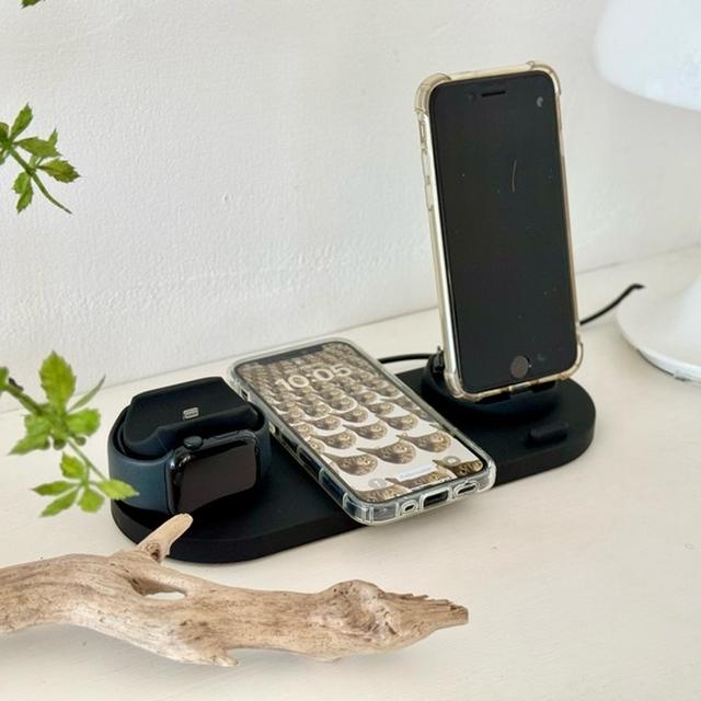 【PR】4in1のマルチワイヤレス充電器でケーブルスッキリ♪