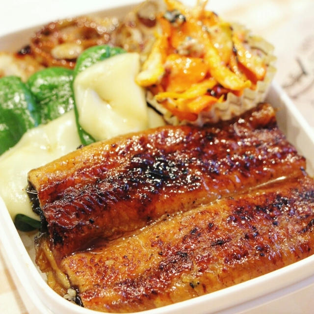 半額冷凍鰻でチョッピリ豪華なお弁当＊繰り越しのミートソースで簡単夕ごはん＊３食の調理の流れ