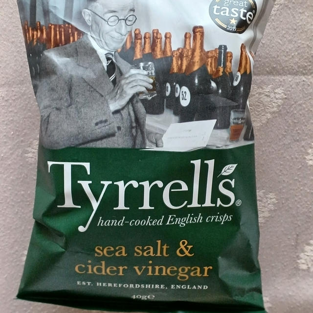 イギリスのポテトチップス「ティレル」