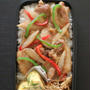 米豚のスタミナ漬け焼き弁当 / クロワッサンモーニング