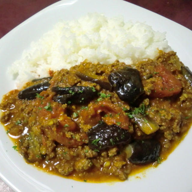 ナスとひき肉のトマトカレー