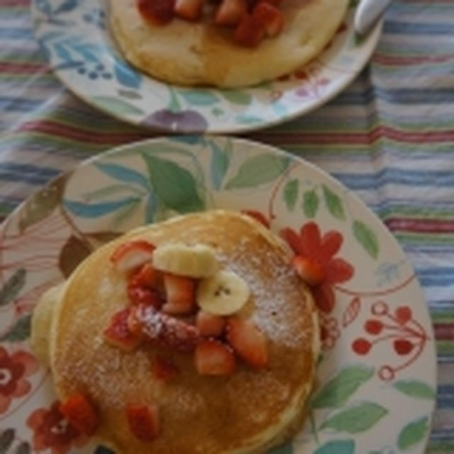 イチゴのパンケーキ