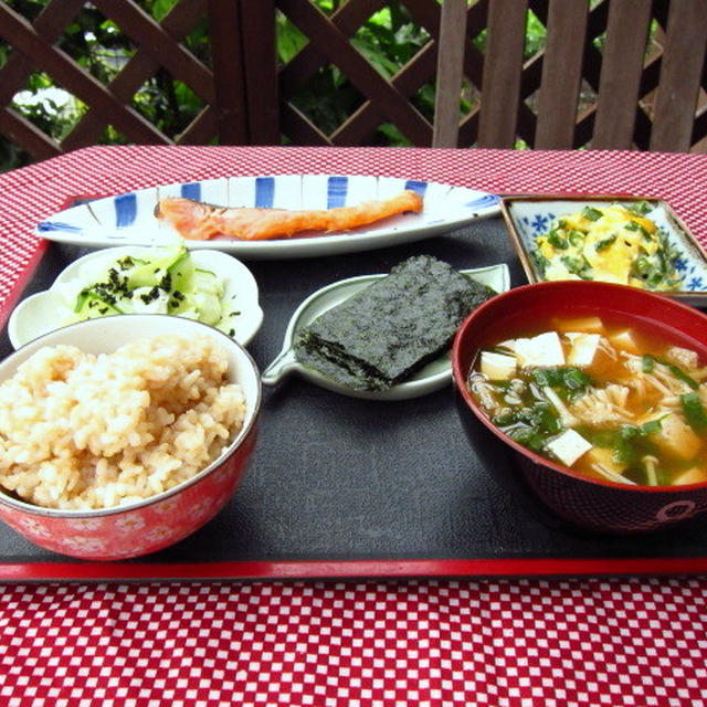 朝ごはん　６月２１日（火）