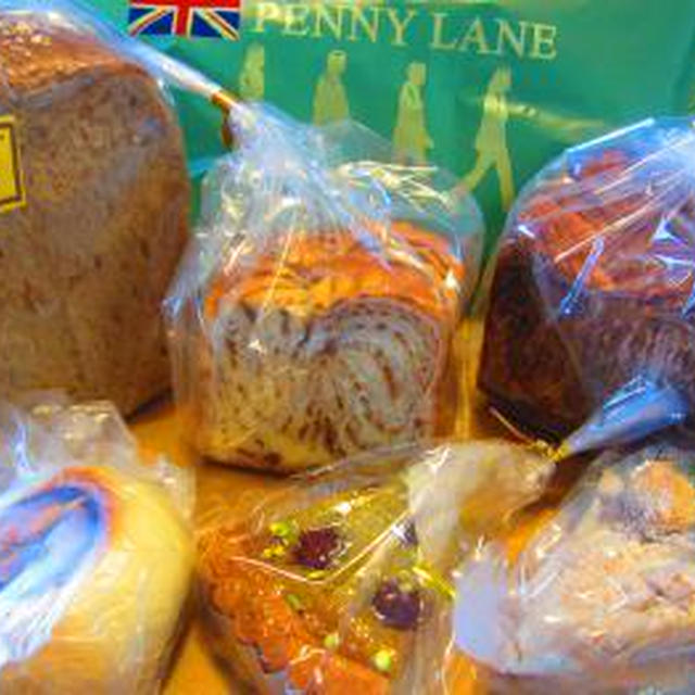 PENNY LANEさんのﾊﾟﾝで朝ごはん