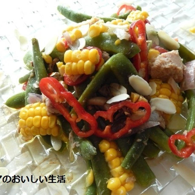タッコレとツナ　彩り野菜のサラダ　アーモンド風味