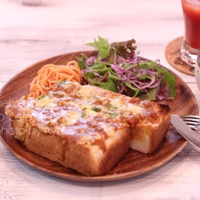 朝カフェ☆簡単濃厚・とろ～りカレーチーズトースト(簡略レシピ）