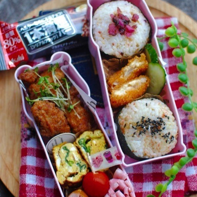おにぎり弁当と貧乏海苔弁当 By みかぱちこさん レシピブログ 料理ブログのレシピ満載
