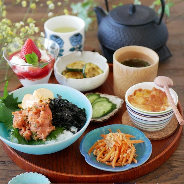 韓国風マグロのねぎとろ丼